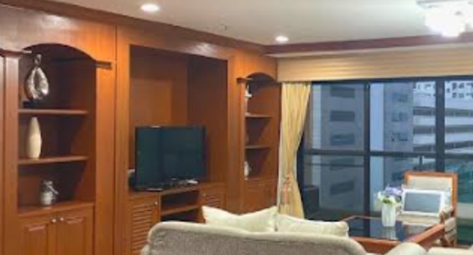 Wohnung zur Miete mit 3 Zimmer in Watthana, Bangkok