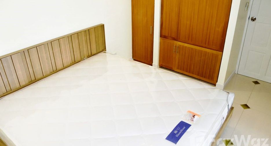 For rent 2 ベッドルーム condo in Sathon, Bangkok