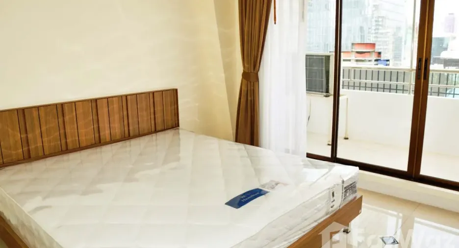For rent 2 ベッドルーム condo in Sathon, Bangkok