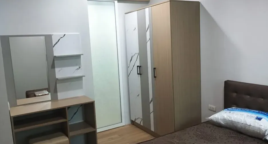 For rent 1 bed condo in Phaya Thai, Bangkok