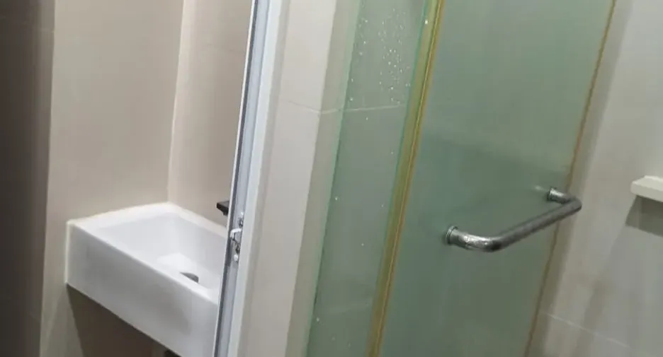 For rent 1 bed condo in Phaya Thai, Bangkok
