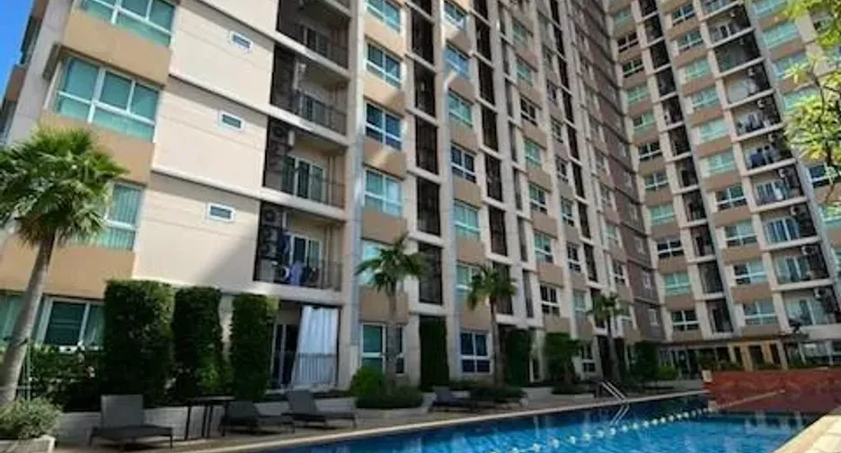 For rent 2 bedrooms condo in Khlong Toei, Bangkok