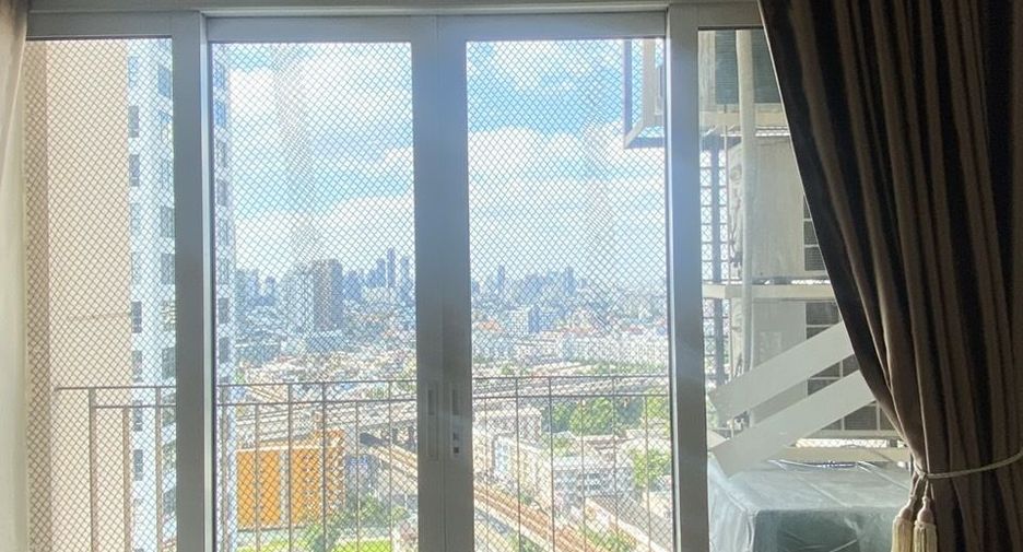 For rent 2 bedrooms condo in Khlong Toei, Bangkok