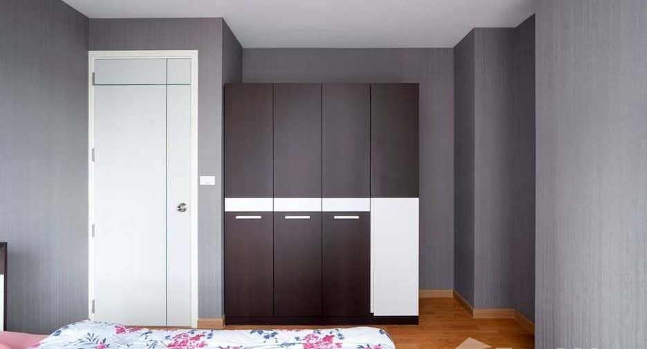 For rent 2 bedrooms condo in Phasi Charoen, Bangkok