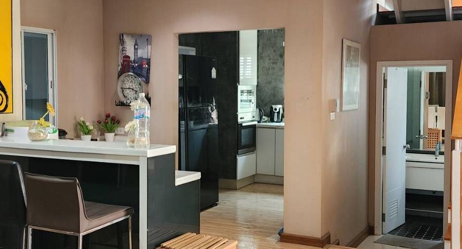 For rent 3 bedrooms house in Suan Luang, Bangkok