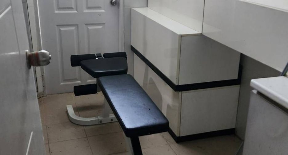 For rent 3 bedrooms house in Suan Luang, Bangkok