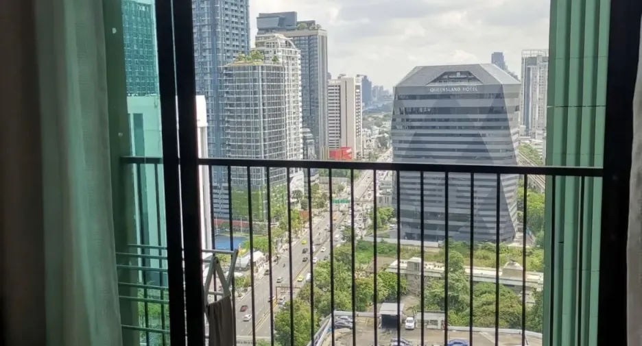 For rent 1 bed condo in Ratchathewi, Bangkok