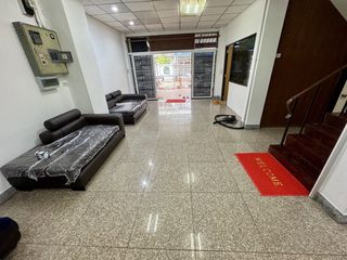 For rent 3 bedrooms townhouse in Yan Nawa, Bangkok