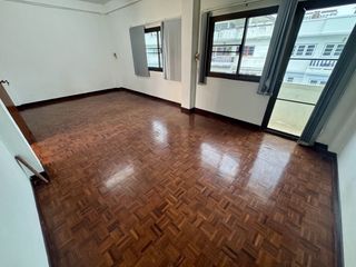 For rent 3 bedrooms townhouse in Yan Nawa, Bangkok