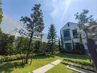 For rent 4 bedrooms house in Taling Chan, Bangkok
