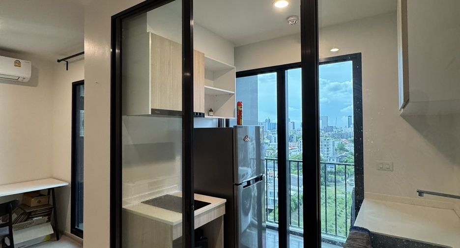 Wohnung zur Miete mit 2 Zimmer in Huai Khwang, Bangkok