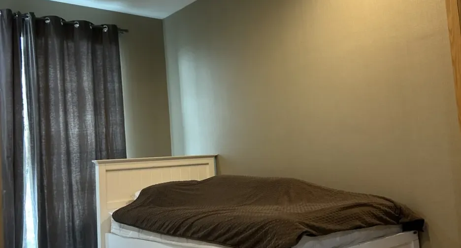 For rent 2 bedrooms condo in Ratchathewi, Bangkok