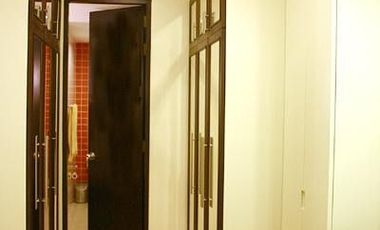 Condo en alquiler de 2 habitaciones en Khlong Toei, Bangkok