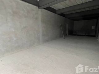 Аренда торговое помещение в Кхлонг Тоеи, Бангкок