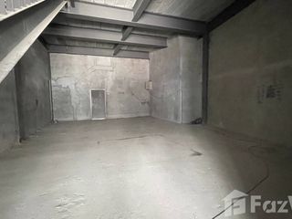 Аренда торговое помещение в Кхлонг Тоеи, Бангкок