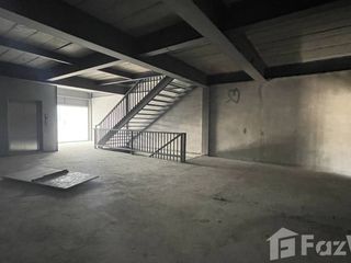 Аренда торговое помещение в Кхлонг Тоеи, Бангкок
