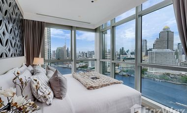 For rent 3 bedrooms condo in Sathon, Bangkok