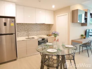 À louer 1 chambre condo à Bang Rak, Bangkok