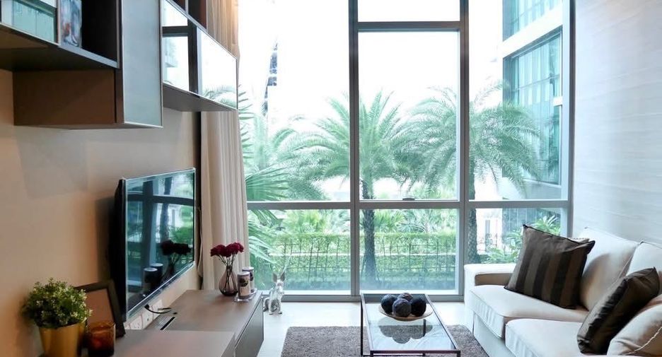 For rent 1 bed condo in Bang Rak, Bangkok