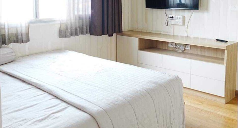For rent 2 bedrooms condo in Bang Khen, Bangkok