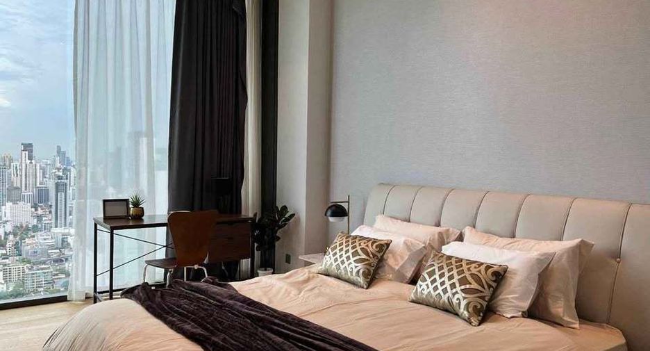 Condo en alquiler de 3 habitaciones en Pathum Wan, Bangkok