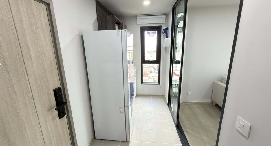 For rent 1 bed condo in Phra Khanong, Bangkok