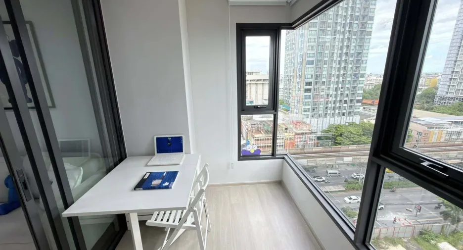 For rent 1 bed condo in Phra Khanong, Bangkok