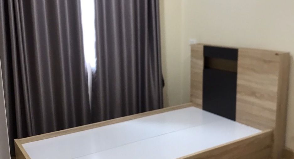 For rent 4 bedrooms townhouse in Mueang Samut Prakan, Samut Prakan