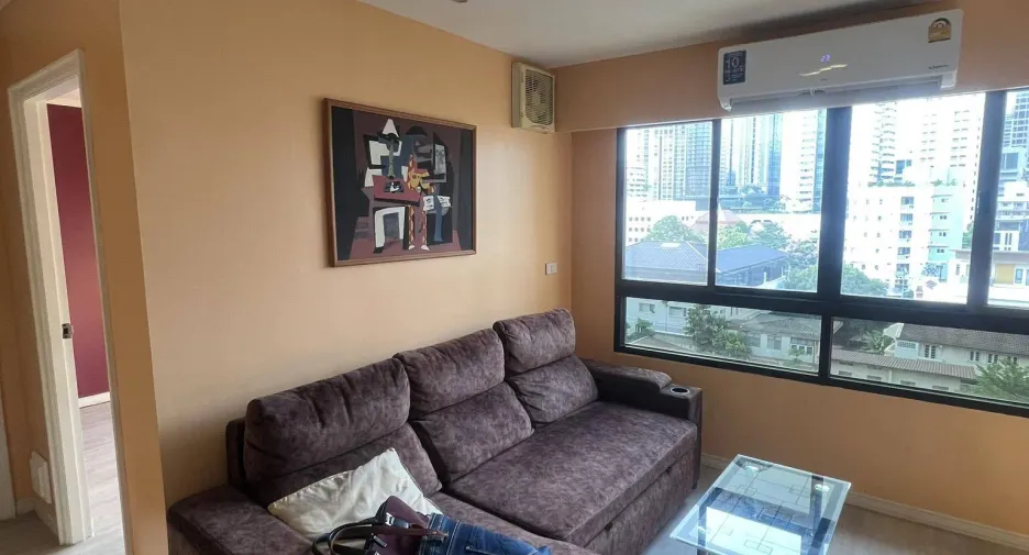 For rent 2 bedrooms condo in Sathon, Bangkok