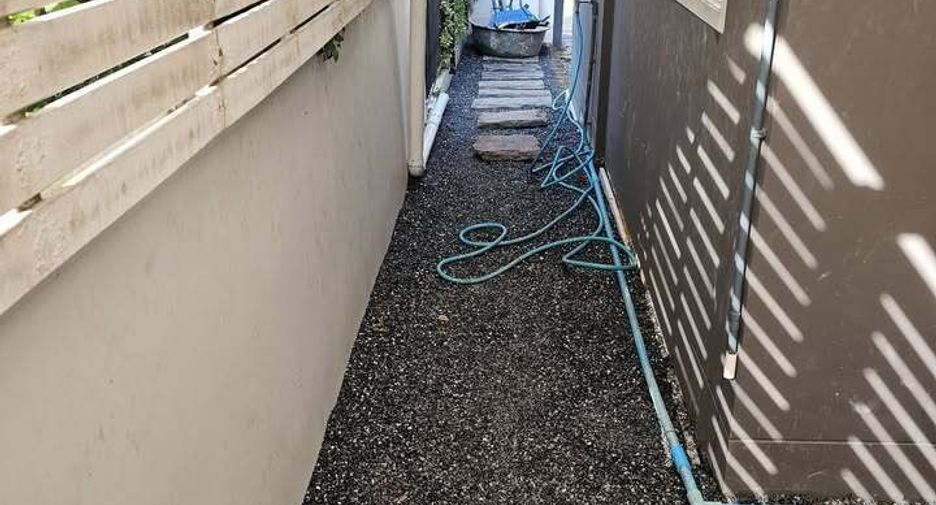 Wohnung zur Miete mit 3 Zimmer in Bang Sao Thong, Samut Prakan