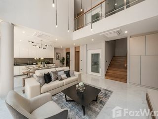 For rent 4 ベッドルーム house in Yan Nawa, Bangkok