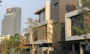 出租 4 卧室 独立屋 在 Yan Nawa, 曼谷
