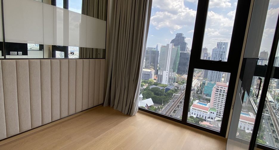 For rent 2 bedrooms condo in Sathon, Bangkok