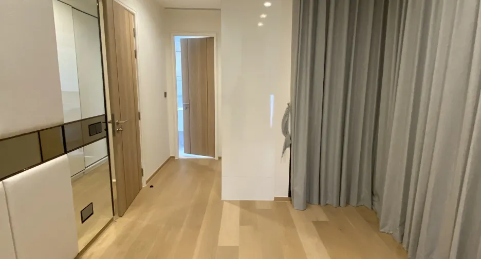 For rent 2 bedrooms condo in Sathon, Bangkok