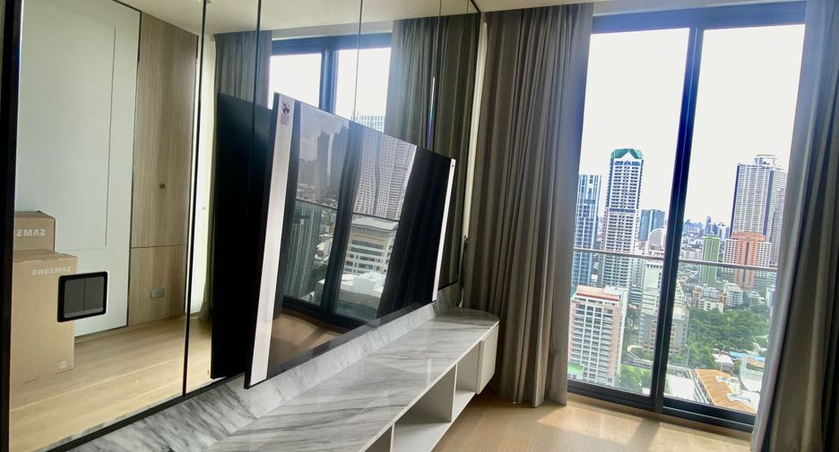 For rent 2 bedrooms condo in Sathon, Bangkok