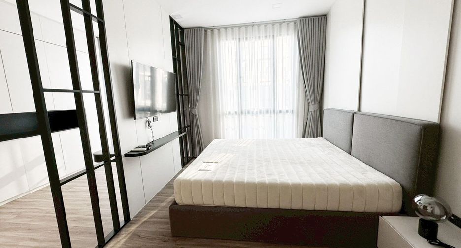 For rent 3 bedrooms townhouse in Chatuchak, Bangkok