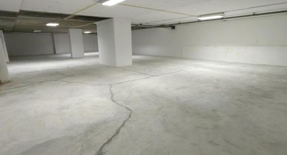 For rent retail Space in Pathum Wan, Bangkok