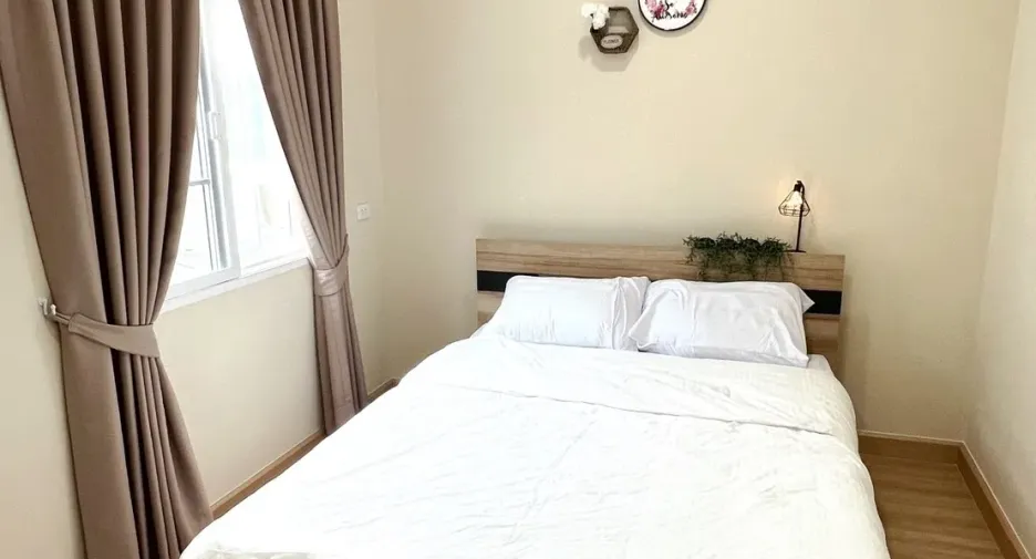 Reihenhaus zur Miete mit 2 Zimmer in Phra Pradaeng, Samut Prakan