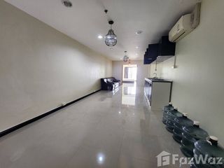 Wohnung zur Miete mit 2 Zimmer in Bang Rak, Bangkok