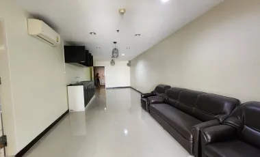 For rent 2 bedrooms condo in Bang Rak, Bangkok