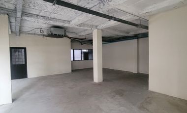 For rent retail Space in Watthana, Bangkok