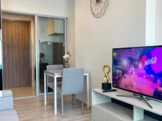 For rent 2 bedrooms condo in Bang Kapi, Bangkok