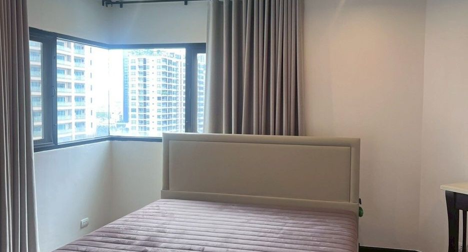 For rent 2 ベッドルーム condo in Sathon, Bangkok