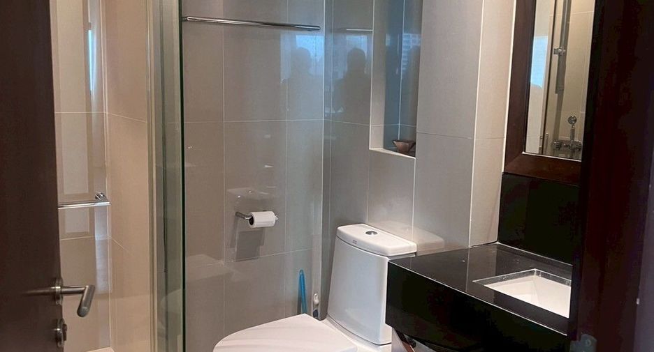 For rent 2 ベッドルーム condo in Sathon, Bangkok