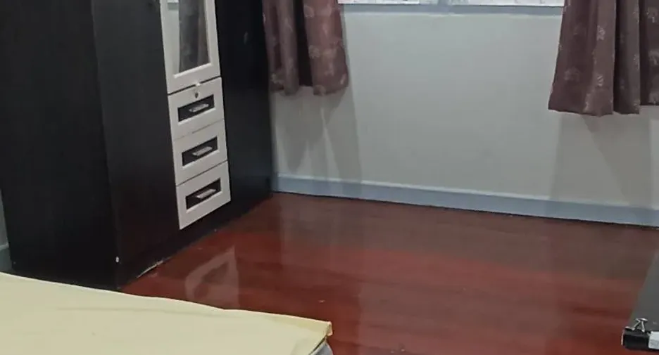 For rent 4 bedrooms townhouse in Lat Phrao, Bangkok