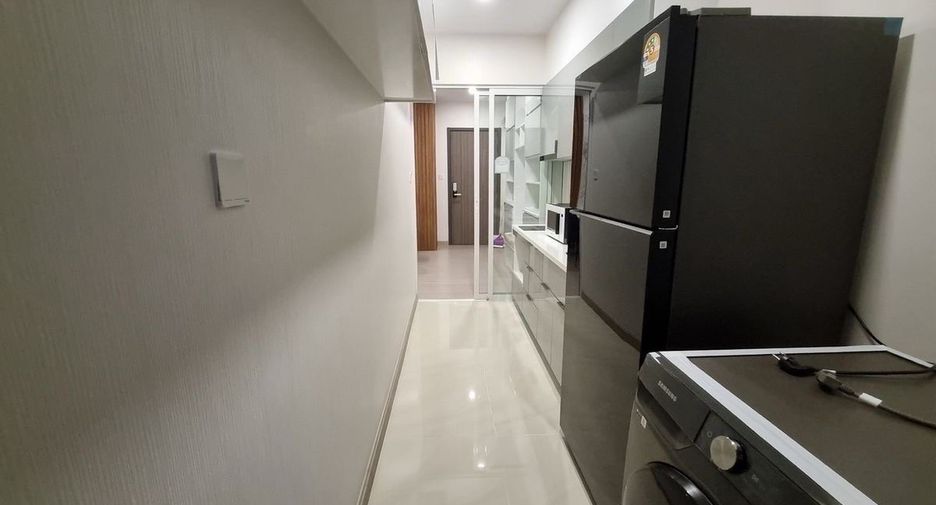 For rent 2 bedrooms condo in Khlong San, Bangkok