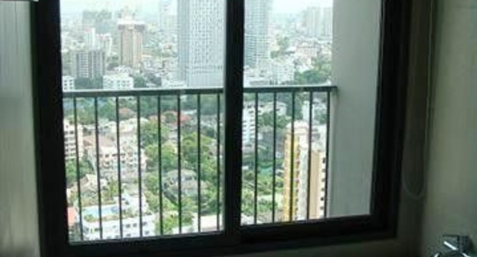 For rent 1 Beds condo in Khlong Toei, Bangkok