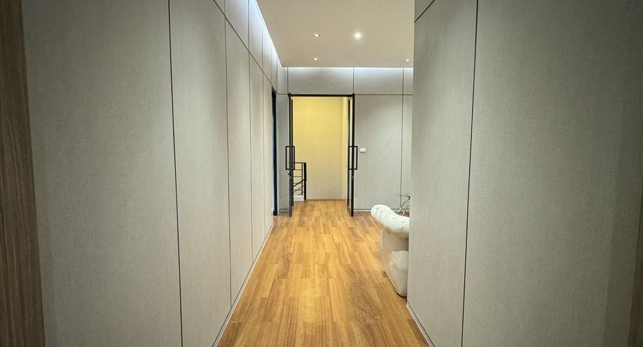 For rent retail Space in Bang Phli, Samut Prakan