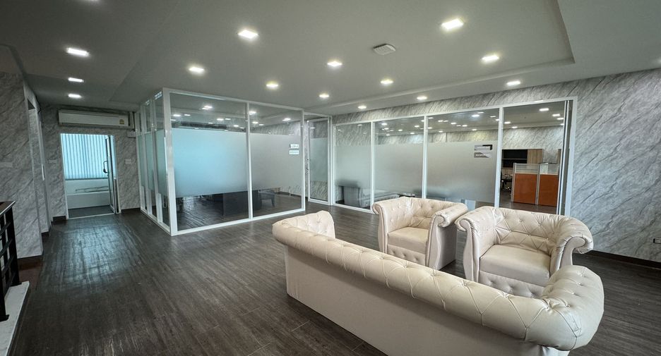 For rent retail Space in Bang Phli, Samut Prakan