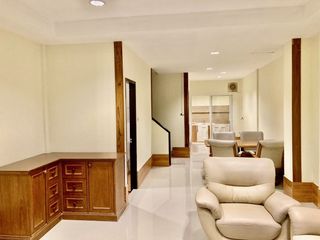 For rent 2 bedrooms townhouse in Bang Na, Bangkok